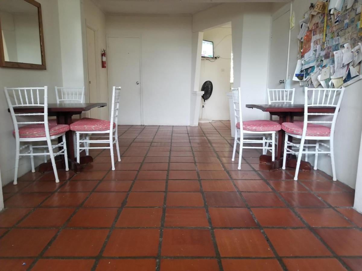 Rio Guesthouses Крайст Чърч Екстериор снимка
